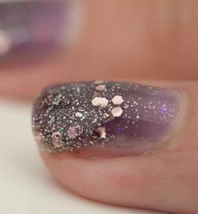 Ombre glitter manicure tutorial image