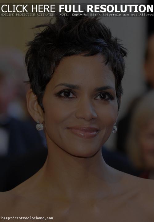 Halle Berry Short Hairstyles Short Hairstyles for Round Faces