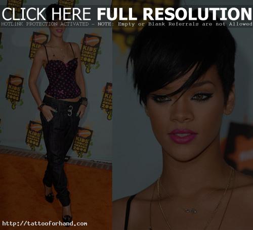 Rihana Black Women American Short Hairstyle for Black Women in 2013