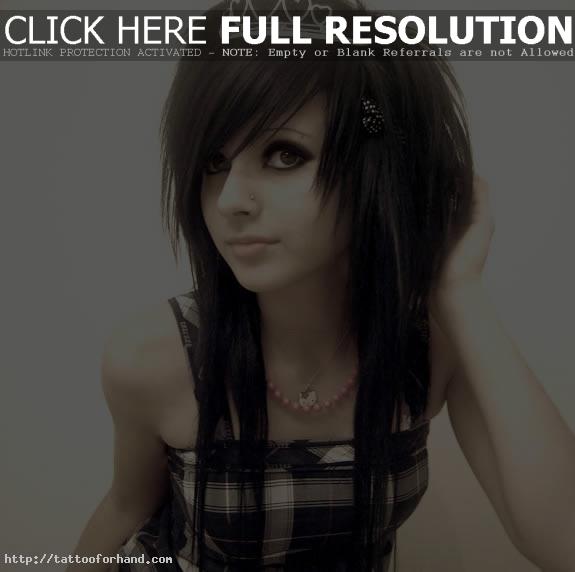 Long Emo Hairstyles for Girls