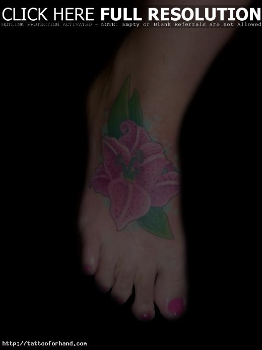 Adorable Foot Tattoo Designs For Girls and Women