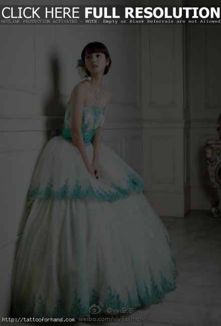 light green girl wedding dress